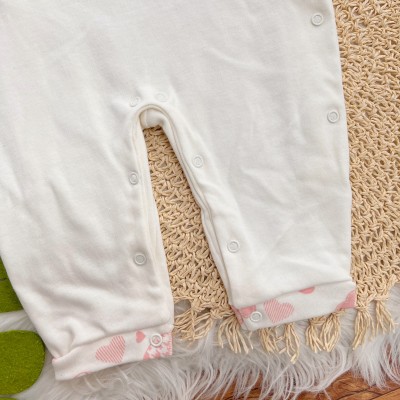 Macacão Malha Trape Zape - Corações de Ventrículos - Off White e Rose 